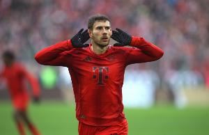 图片报：格雷茨卡希望留在拜仁并续约，但他可能在明夏离队