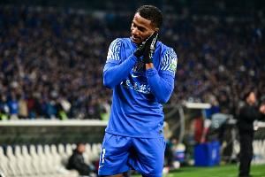  记者：申花派最强阵出战亚冠，米内罗等6外援+吴曦出征马来西亚