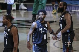  维拉纽瓦：21年篮网是未夺冠球队中最好的 杜哈欧都是名人堂