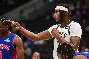  特纳：步行者未给过我和雄鹿相当的合同 雄鹿的管理层更加重视我