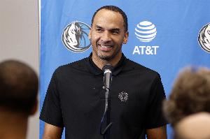  前独行侠员工：哈里森很敏感 如果你在任何环节冒犯了他那就完了