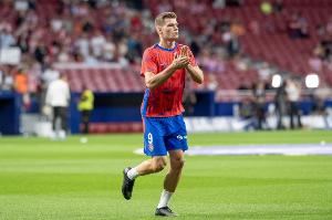  瑟尔洛特：挪威国家队有很多在豪门效力的球员，但队内气氛非常好