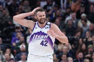  乐福：我现在是老将导师 很高兴可以指导&陪伴贝利这些年轻人成长